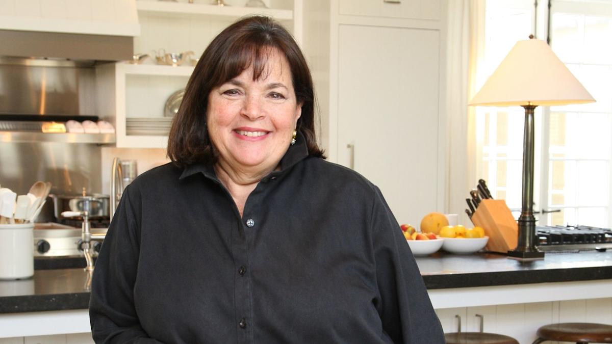 What NOT To Bring To A Dinner Party: Ina Garten's Top Tip