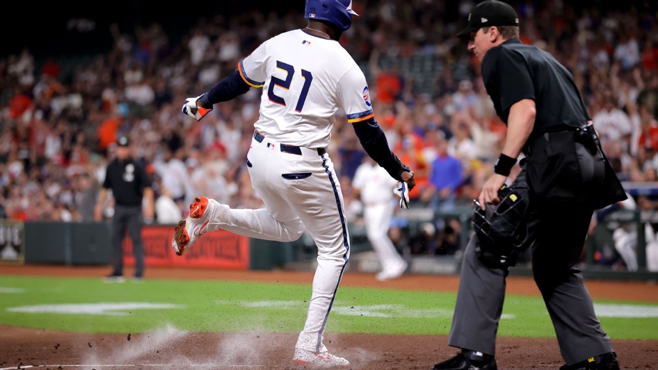 Yordan Alvarez Ankle Injury: Astros Star Leaves Game Against Rangers
